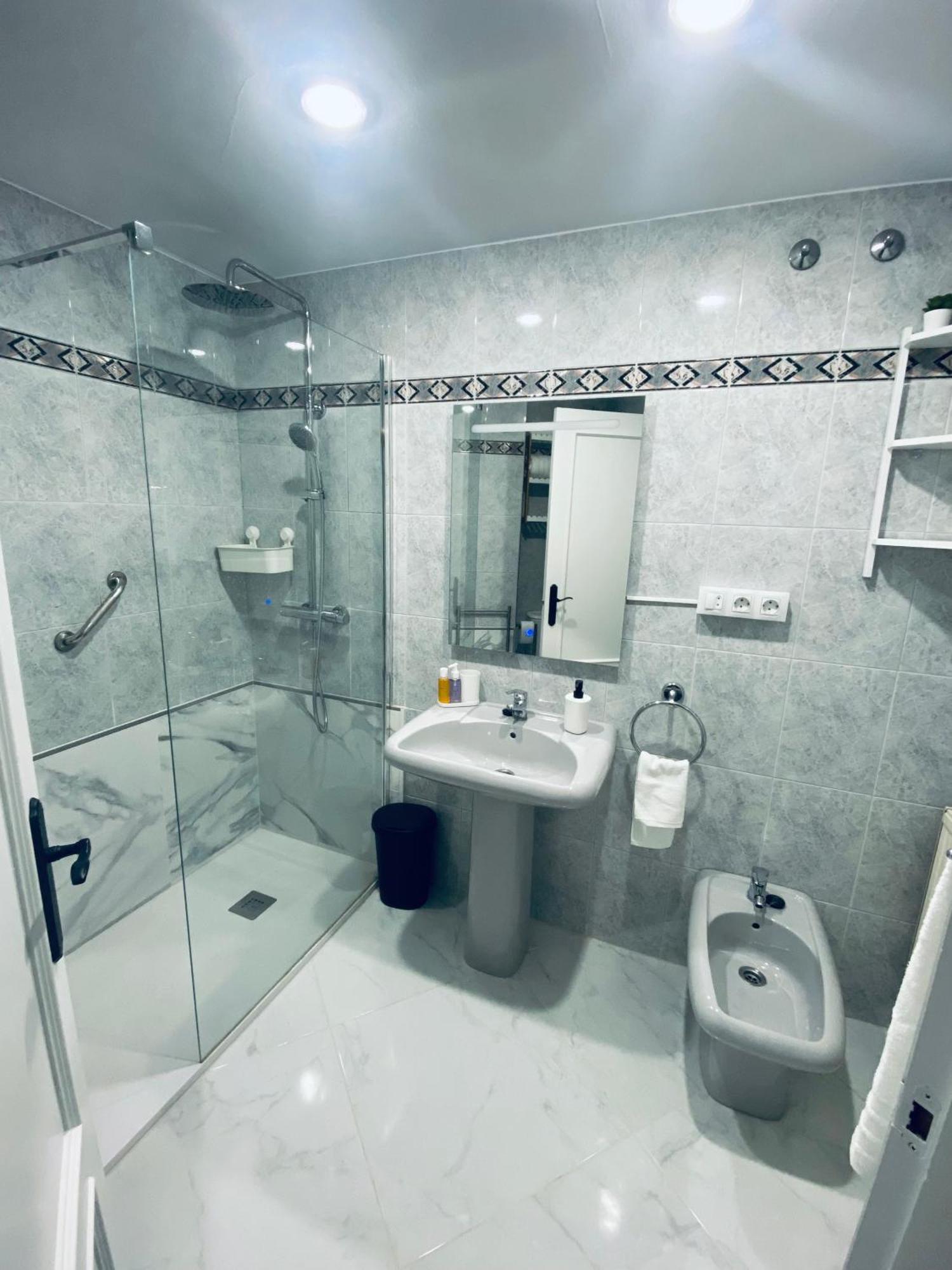 Apartamento Centro Novort Gijón Eksteriør billede