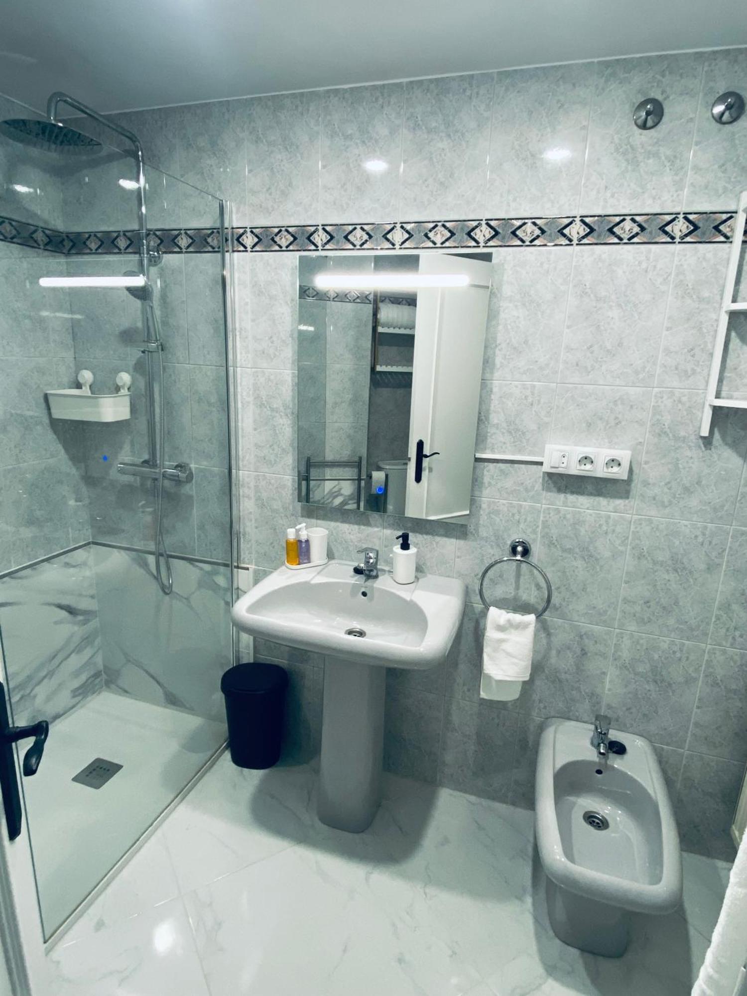 Apartamento Centro Novort Gijón Eksteriør billede